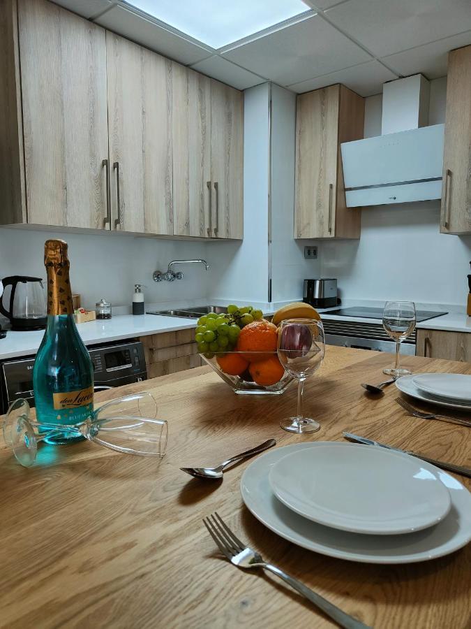 City Central Apartment With Large Patio By Namaste Elite Torremolinos Luaran gambar