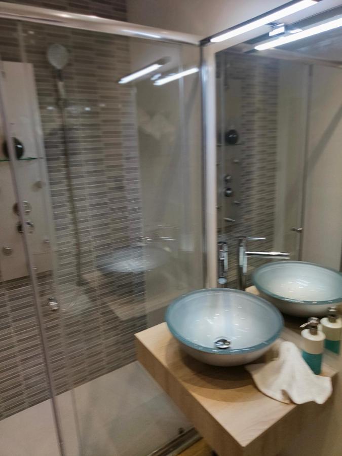 City Central Apartment With Large Patio By Namaste Elite Torremolinos Luaran gambar